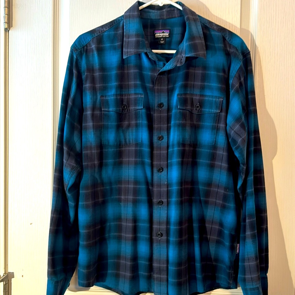 Patagonia Women's Organic Cotton Midweight Fjord  Shirt Size M
